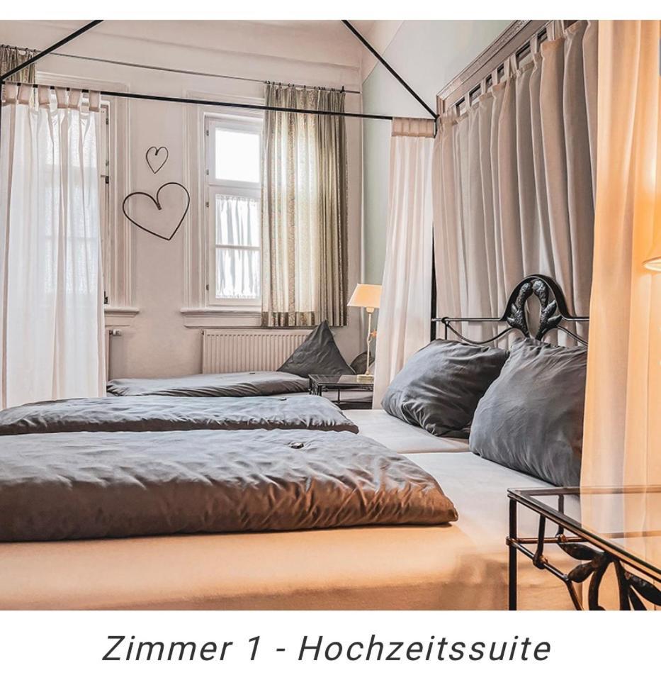 Hotel am Markt Gerolzhofen Exteriör bild